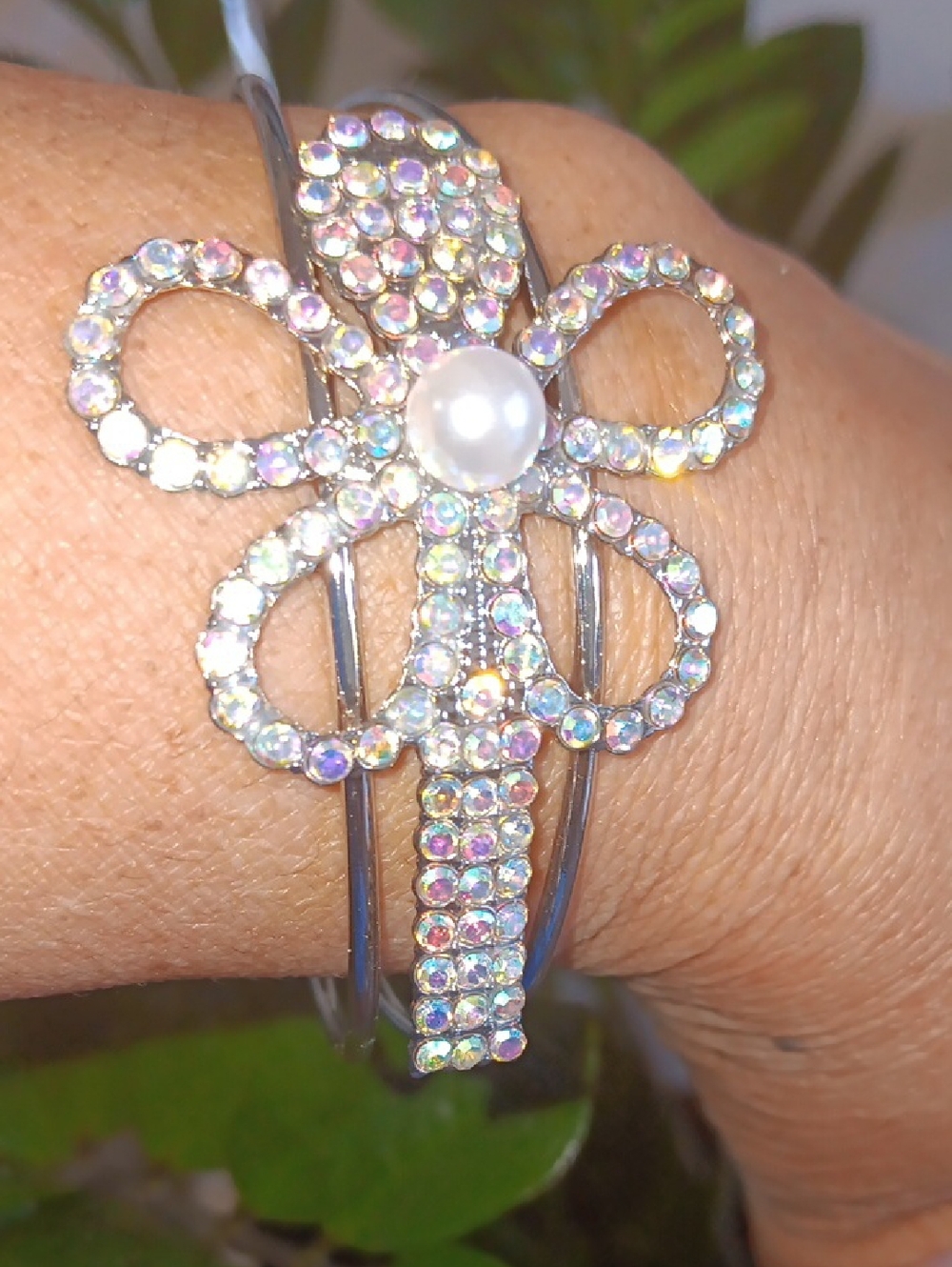 Rhinestone Flower Bangle